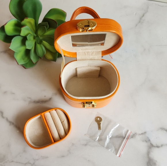 NWT Scottish Brand Rowallan Bonded Leather Travel Jewelry Case Set - Picture 5 of 16